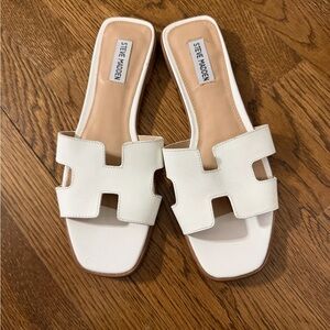 Steve Madden Cream Slide Sandals
